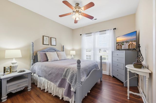 4206 Ridgewood Dr., Conway, SC 29526