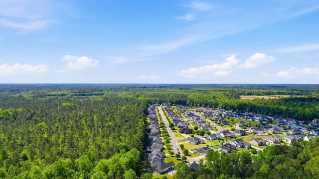 4206 Ridgewood Dr., Conway, SC 29526