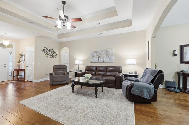 4206 Ridgewood Dr., Conway, SC 29526