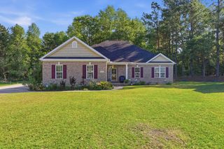 4206 Ridgewood Dr., Conway, SC 29526