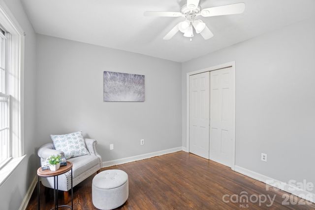6803 Pencade Lane, Charlotte, NC 28215
