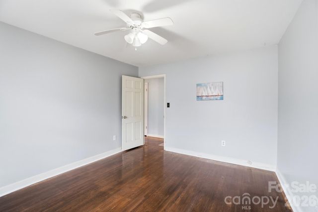 6803 Pencade Lane, Charlotte, NC 28215