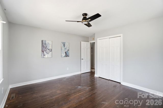 6803 Pencade Lane, Charlotte, NC 28215