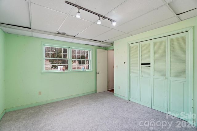6803 Pencade Lane, Charlotte, NC 28215