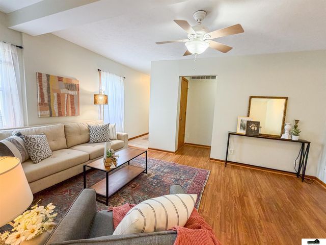 6241 Gladstone Street, Lincoln, NE 68507