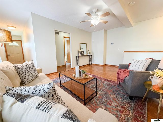 6241 Gladstone Street, Lincoln, NE 68507