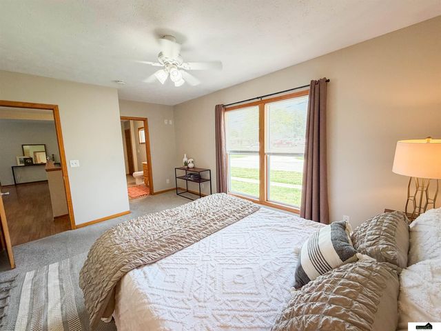 6241 Gladstone Street, Lincoln, NE 68507
