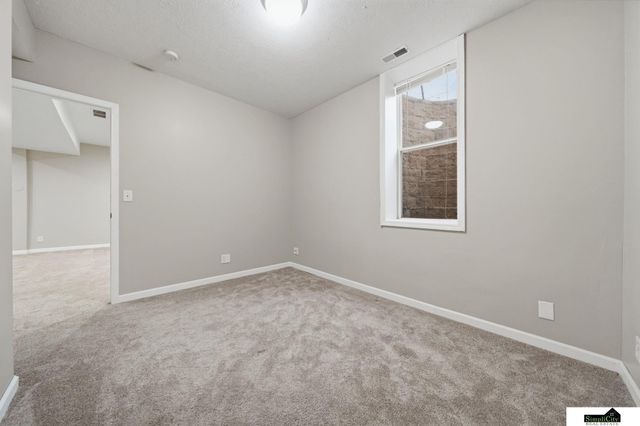 6241 Gladstone Street, Lincoln, NE 68507