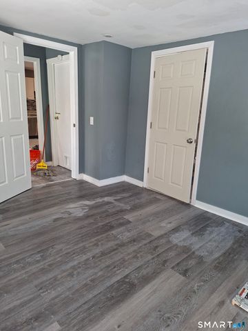 7 Main Street 1, East Hampton, CT 06424