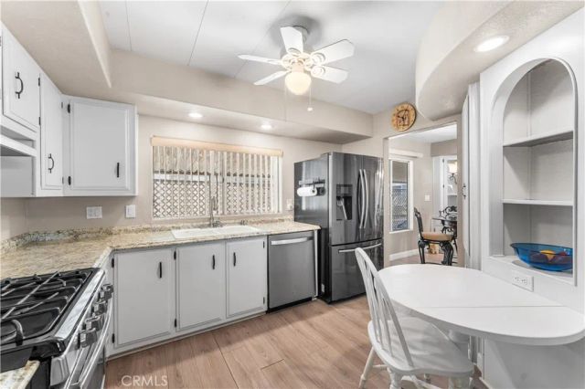 3753 E Avenue I 174, Lancaster, CA 93535
