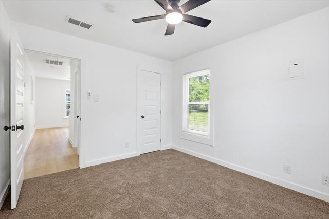 5021 Royal Drive, Fort Worth, TX 76116
