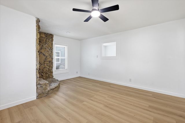 5021 Royal Drive, Fort Worth, TX 76116