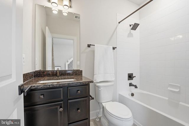 15642 CALUM CT, Haymarket, VA 20169