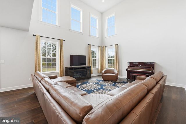 15642 CALUM CT, Haymarket, VA 20169