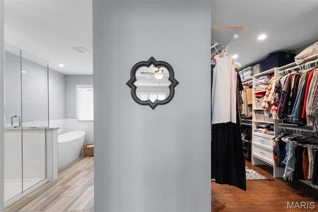 14081 Cross Trails Drive, Chesterfield, MO 63017