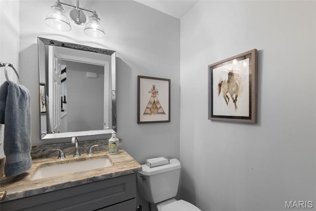 14081 Cross Trails Drive, Chesterfield, MO 63017