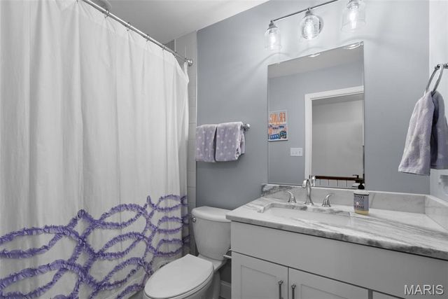 14081 Cross Trails Drive, Chesterfield, MO 63017