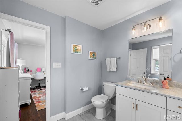 14081 Cross Trails Drive, Chesterfield, MO 63017