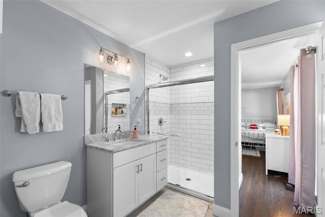 14081 Cross Trails Drive, Chesterfield, MO 63017