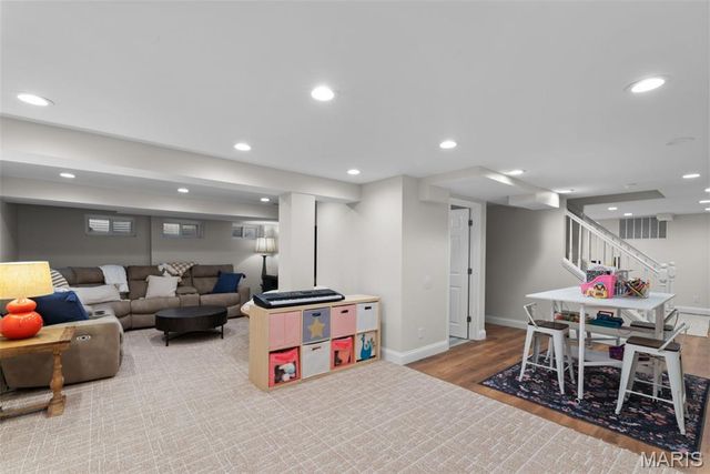 14081 Cross Trails Drive, Chesterfield, MO 63017