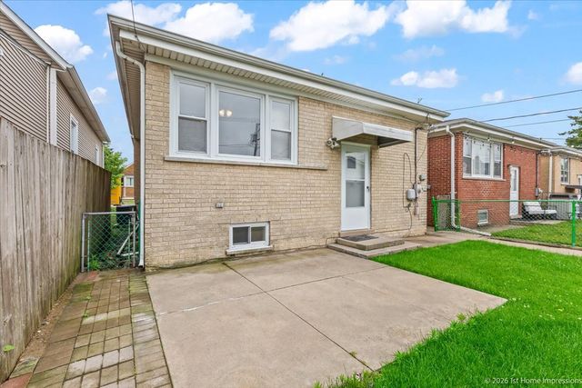 7320 W 58th Street, Summit, IL 60501