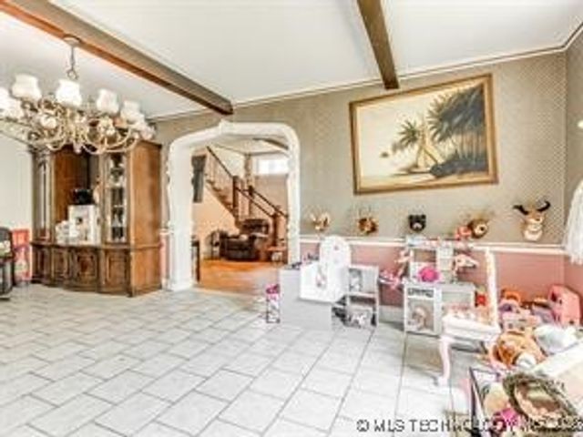 2831 S 24th Street W, Muskogee, OK 74401