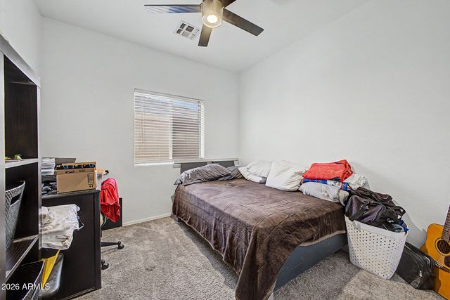 7926 W HESS Avenue, Phoenix, AZ 85043