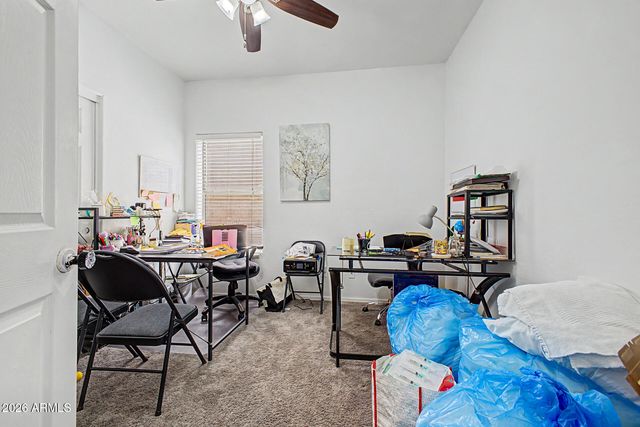 7926 W HESS Avenue, Phoenix, AZ 85043