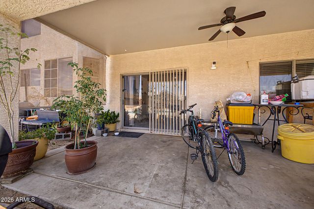 7926 W HESS Avenue, Phoenix, AZ 85043