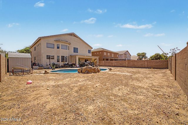 7926 W HESS Avenue, Phoenix, AZ 85043