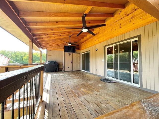 12 Walter Drive, Bella Vista, AR 72714