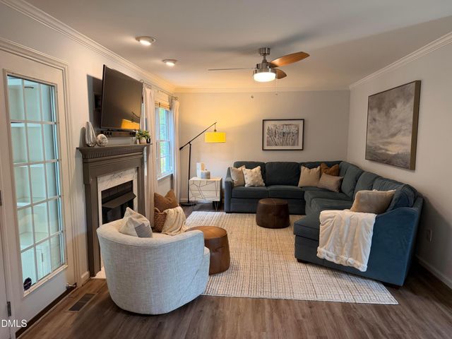 837 E Ivy Valley Drive, Fuquay Varina, NC 27526