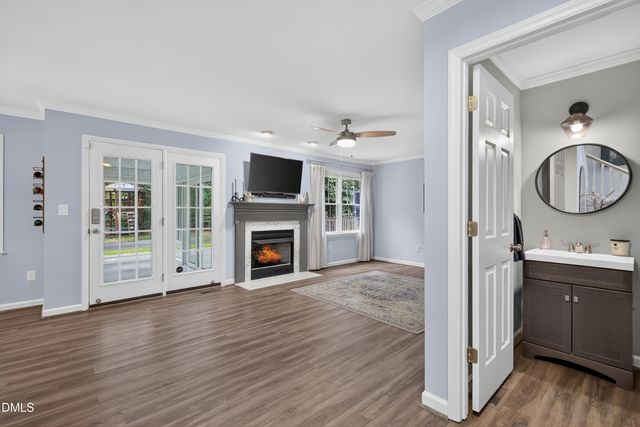 837 E Ivy Valley Drive, Fuquay Varina, NC 27526