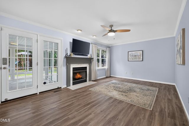 837 E Ivy Valley Drive, Fuquay Varina, NC 27526