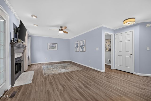837 E Ivy Valley Drive, Fuquay Varina, NC 27526