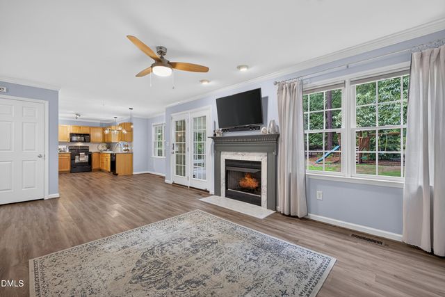 837 E Ivy Valley Drive, Fuquay Varina, NC 27526