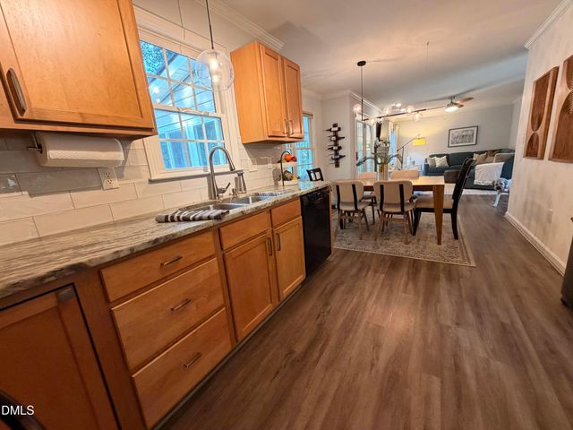 837 E Ivy Valley Drive, Fuquay Varina, NC 27526