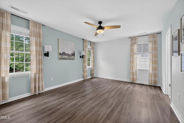 837 E Ivy Valley Drive, Fuquay Varina, NC 27526