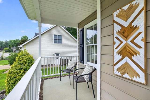 837 E Ivy Valley Drive, Fuquay Varina, NC 27526