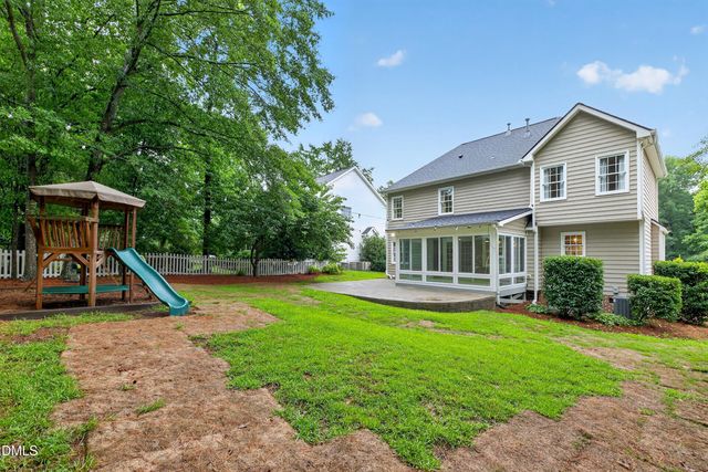 837 E Ivy Valley Drive, Fuquay Varina, NC 27526
