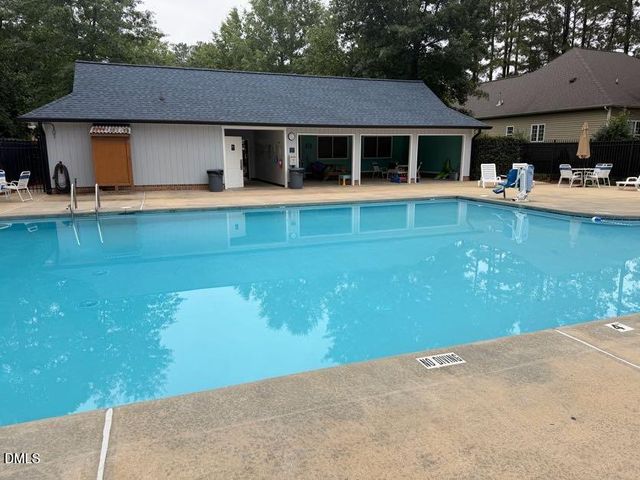 837 E Ivy Valley Drive, Fuquay Varina, NC 27526