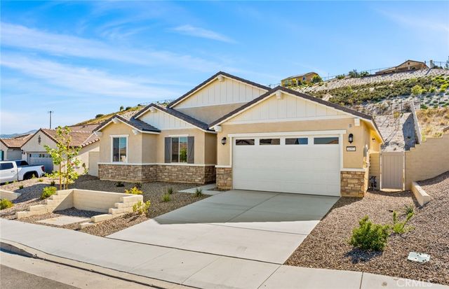 4057 Hudson Lane, Lake Elsinore, CA 92530