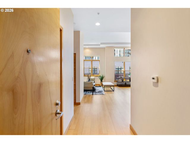 821 Nw 11TH Ave 601, Portland, OR 97209