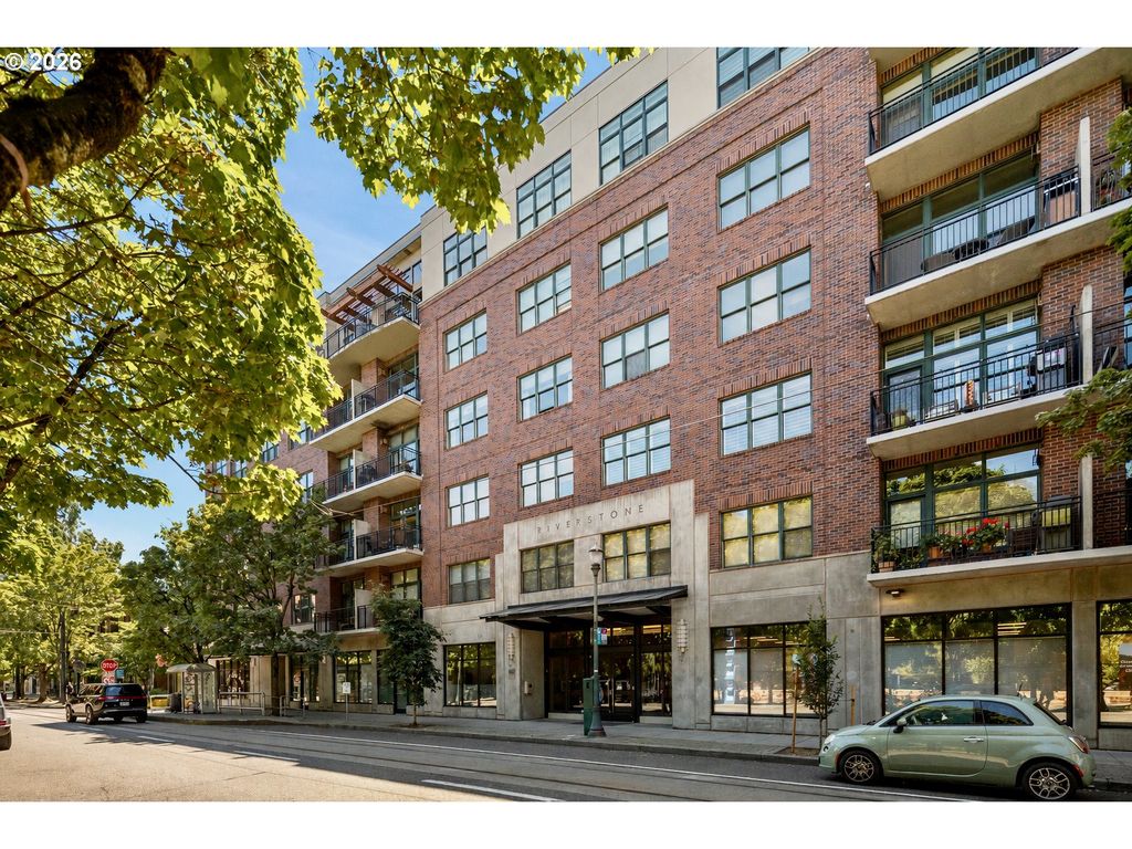 821 Nw 11TH Ave 601, Portland, OR 97209