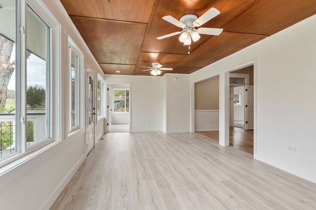 284 Smokeford Road, Murphy, NC 28906