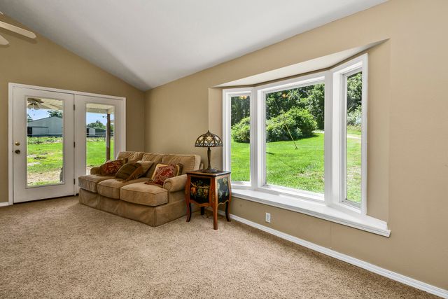 533 Ghan Road, Clever, MO 65631
