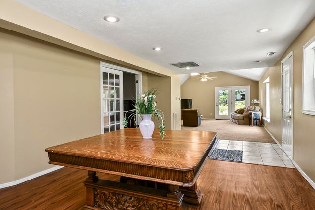 533 Ghan Road, Clever, MO 65631