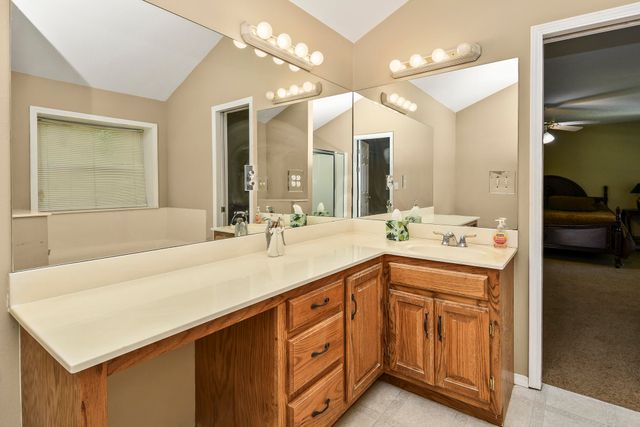 533 Ghan Road, Clever, MO 65631