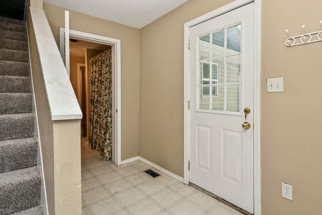 533 Ghan Road, Clever, MO 65631