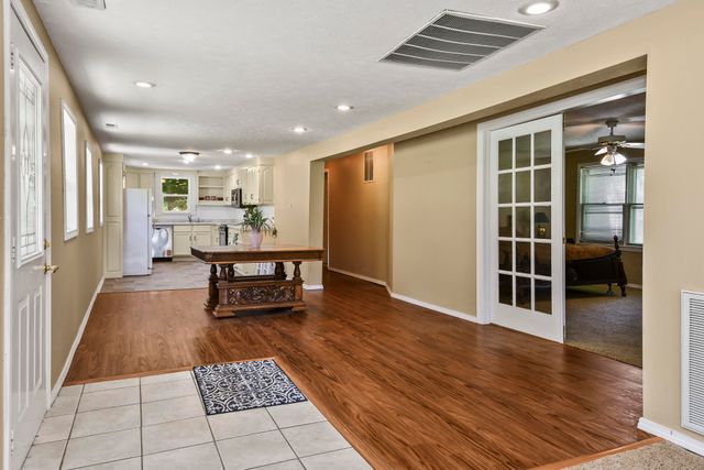 533 Ghan Road, Clever, MO 65631